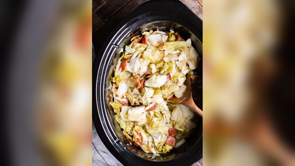 can i cook cabbage in a slow cooker jpg