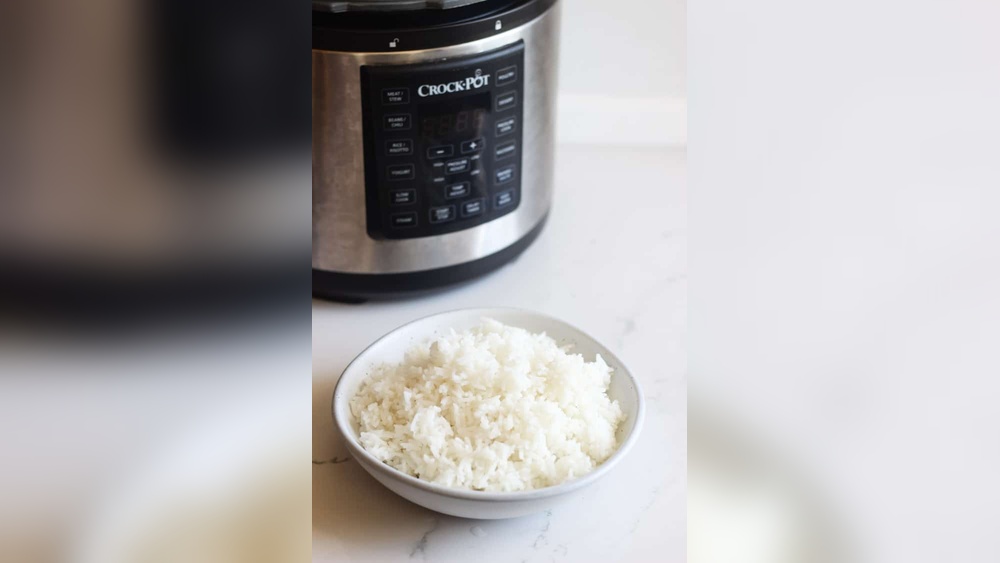 how long do you cook rice in a crock pot.jpg